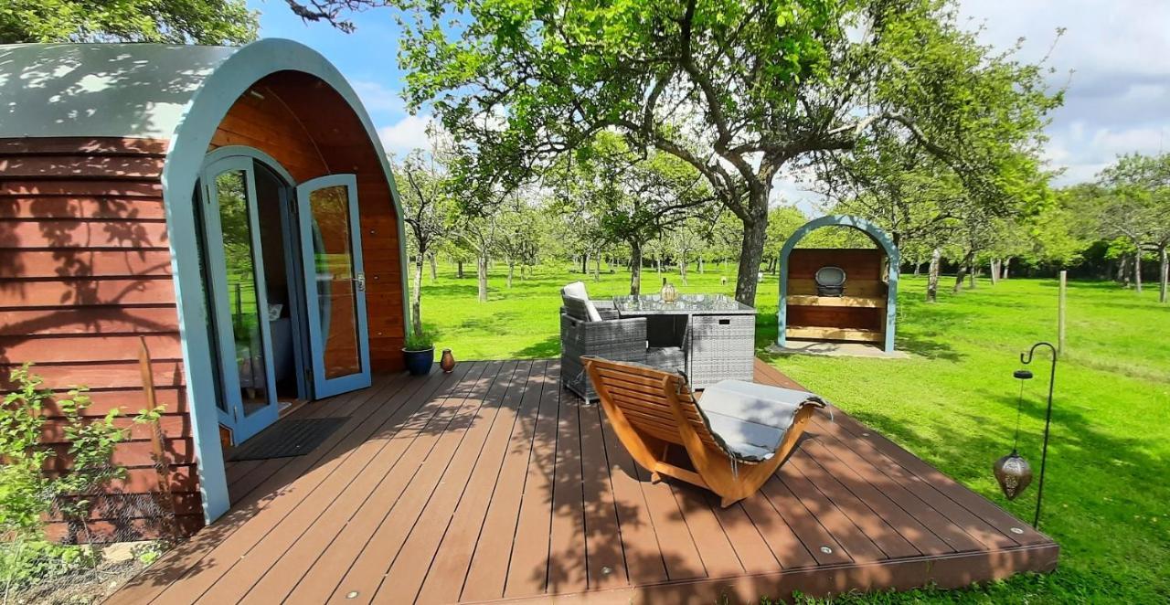 Orchard Farm Luxury Glamping And Campsite 格拉斯顿伯里 外观 照片